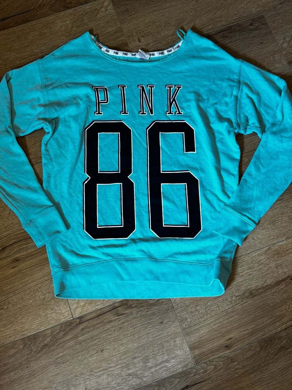 PINK Victoria's Secret Teal 86 Graphic Raw Edge Sweatshirt Size XS